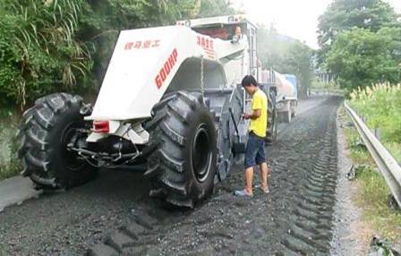 15705262114297610